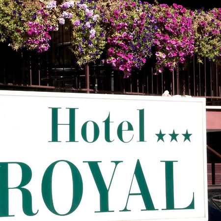 Hotel Royal بيزارو المظهر الخارجي الصورة