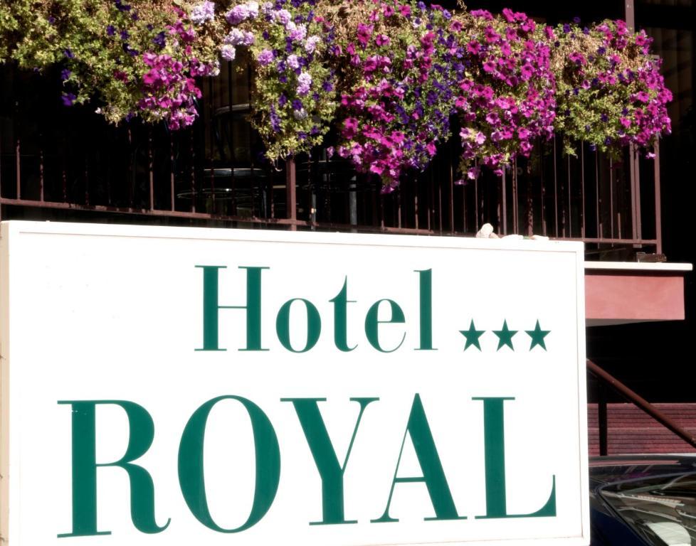 Hotel Royal بيزارو المظهر الخارجي الصورة
